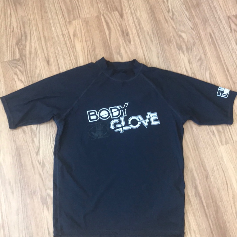Body glove rash guard black kids large